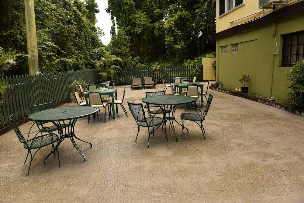 Pineapple Court Hotel Ότσο Ρίος Εξωτερικό φωτογραφία